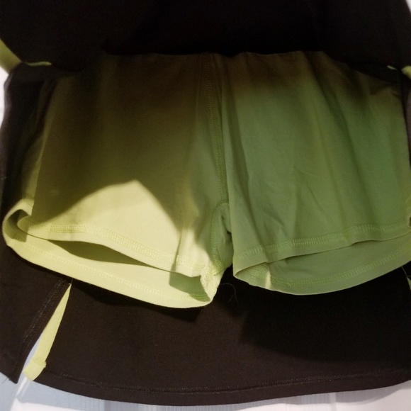 NWT CARIHOLA Bamboo Fit Performance Skort Size XS - Picture 4 of 4